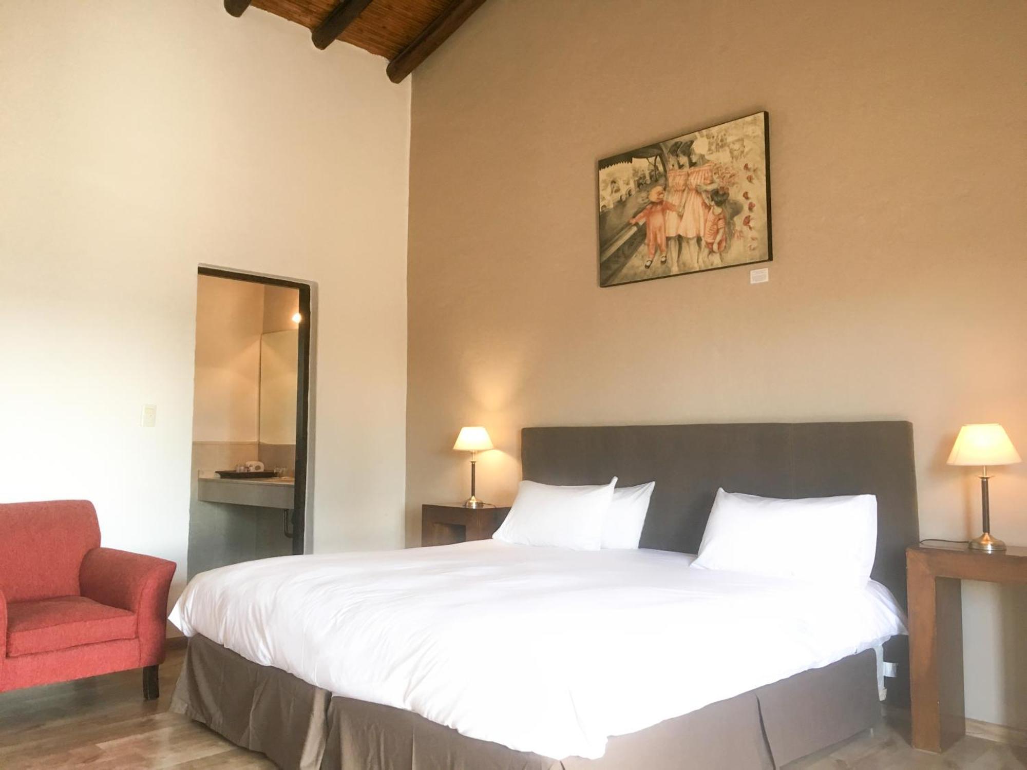 Postales Boutique Winery Hotel - Valle De Uco Colonia Las Rosas Room photo