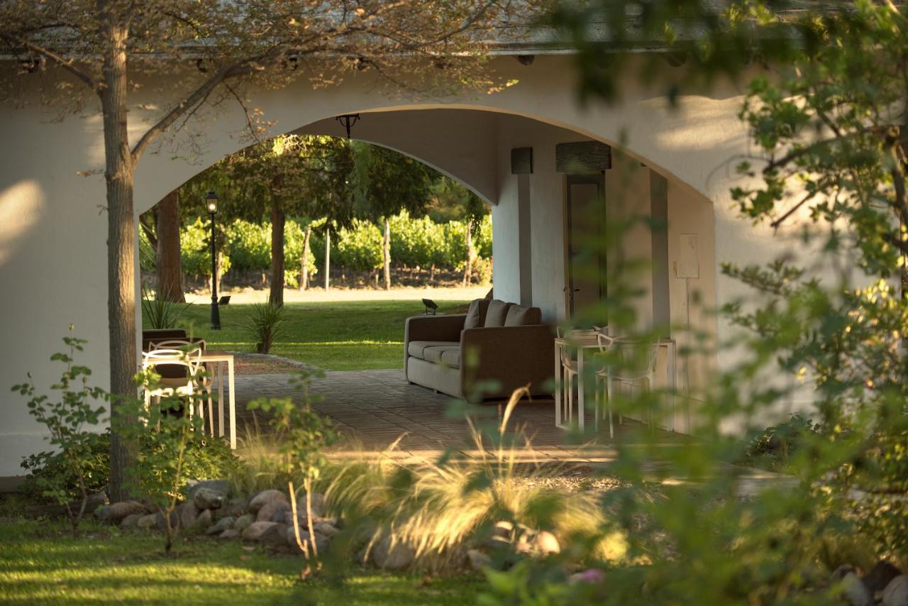 Postales Boutique Winery Hotel - Valle De Uco Colonia Las Rosas Exterior photo